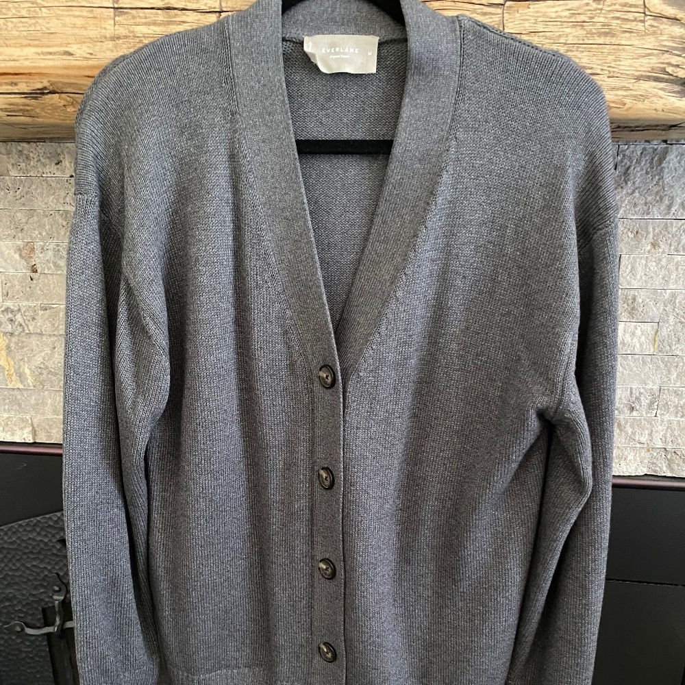 Everlane Organic Cotton Medium Gray Cardigan Size M